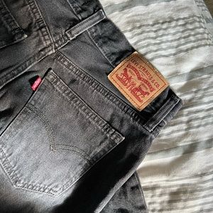 Black Levi jeans